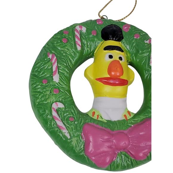Muppets Inc Vintage 1988 Sesame Street Christmas Ornament Burt in Wreath Ceramic - Picture 4 of 10